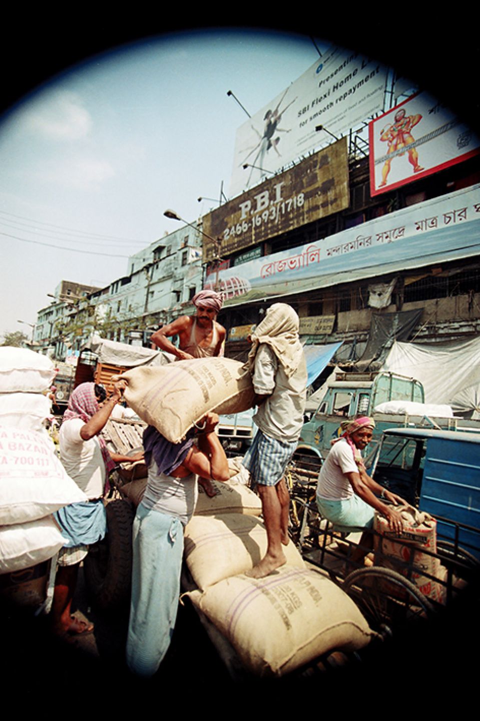 India 275