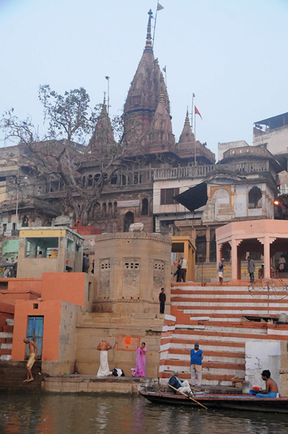 India 368
