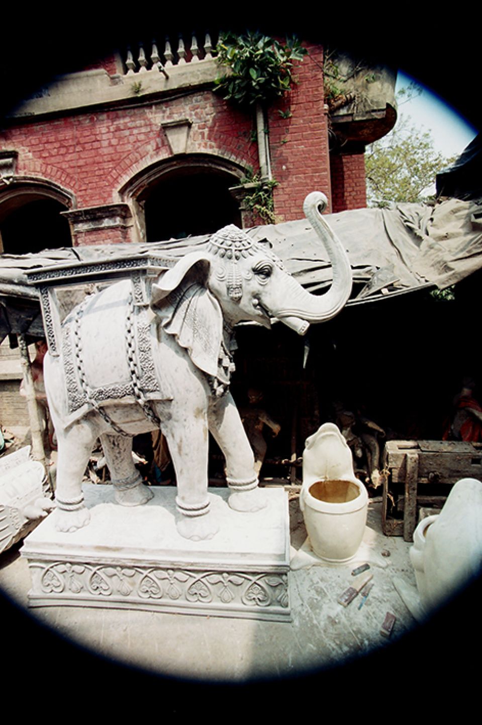 India 512